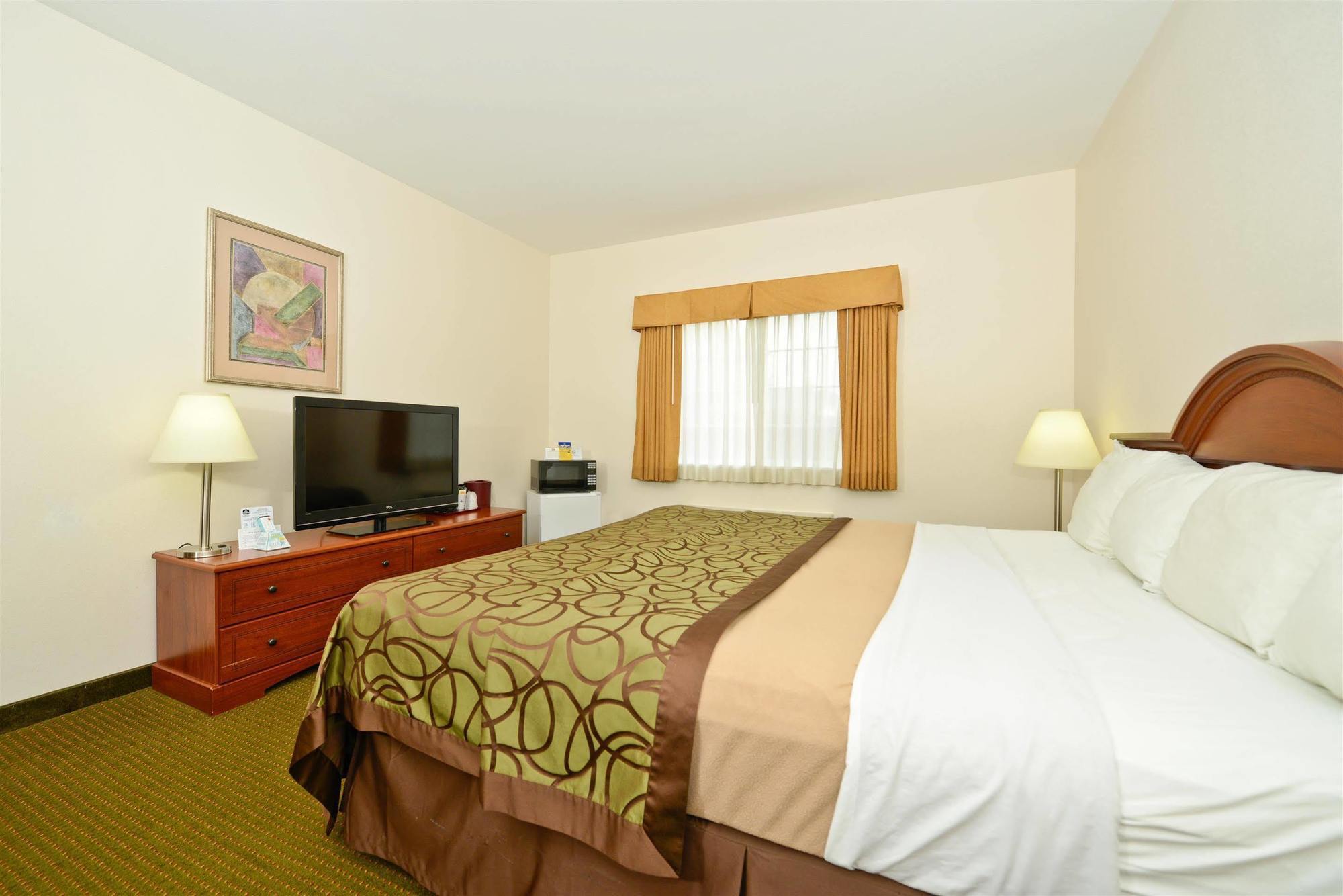 Best Western Plus Wakeeney Inn & Suites Exteriör bild