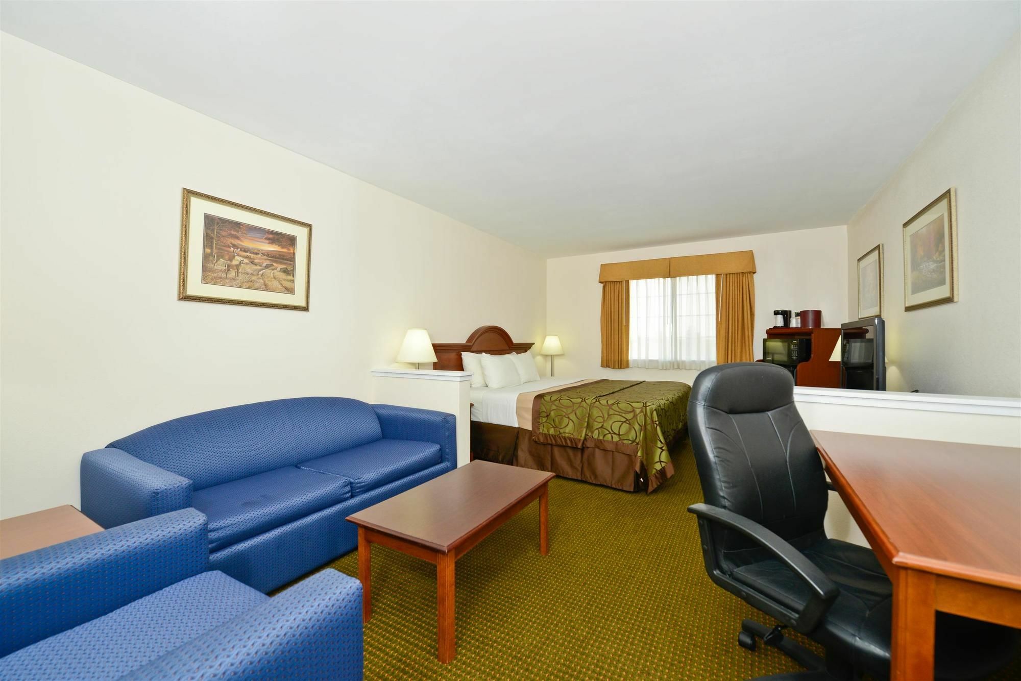Best Western Plus Wakeeney Inn & Suites Exteriör bild