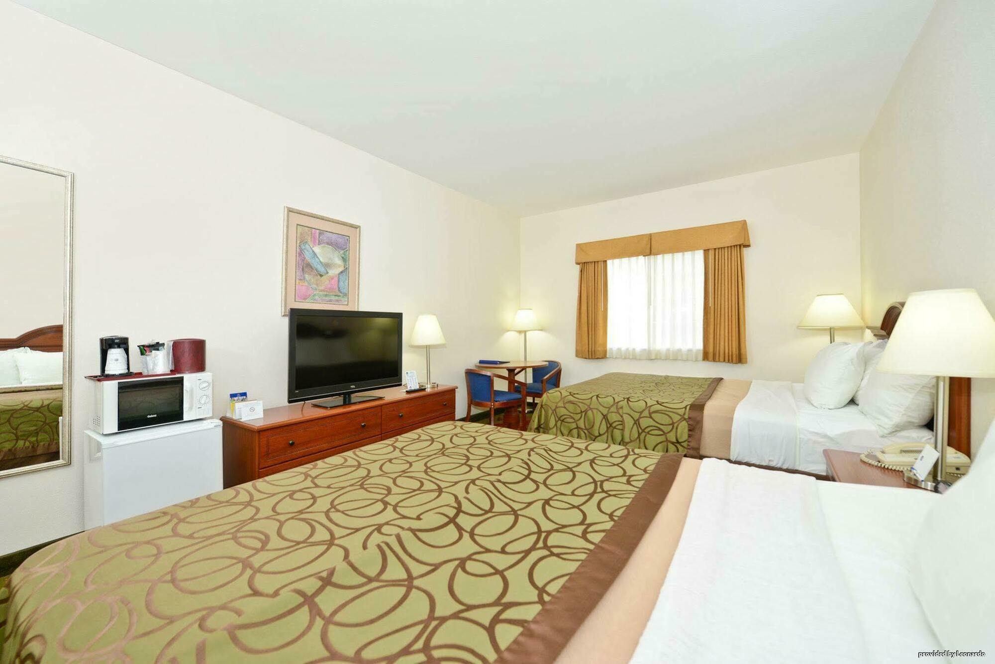 Best Western Plus Wakeeney Inn & Suites Exteriör bild