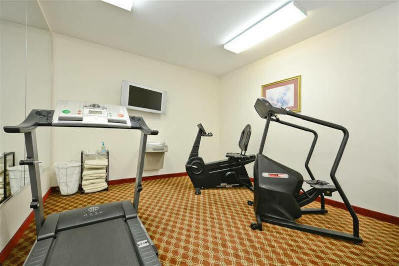 Best Western Plus Wakeeney Inn & Suites Exteriör bild